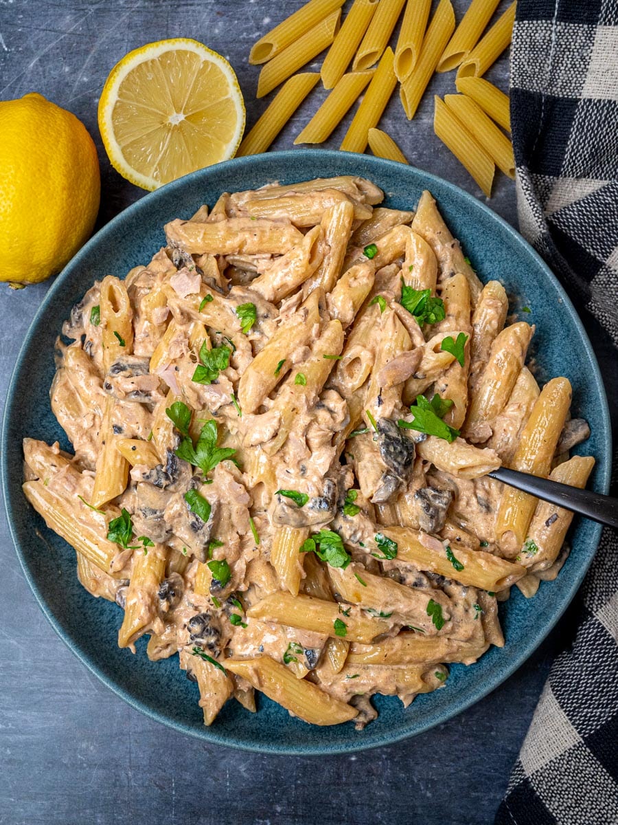 Creamy Tuna and Mushroom Pasta – Skinny Spatula