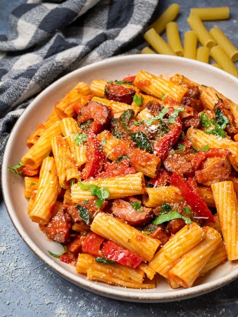 Easy Kielbasa Pasta – Skinny Spatula