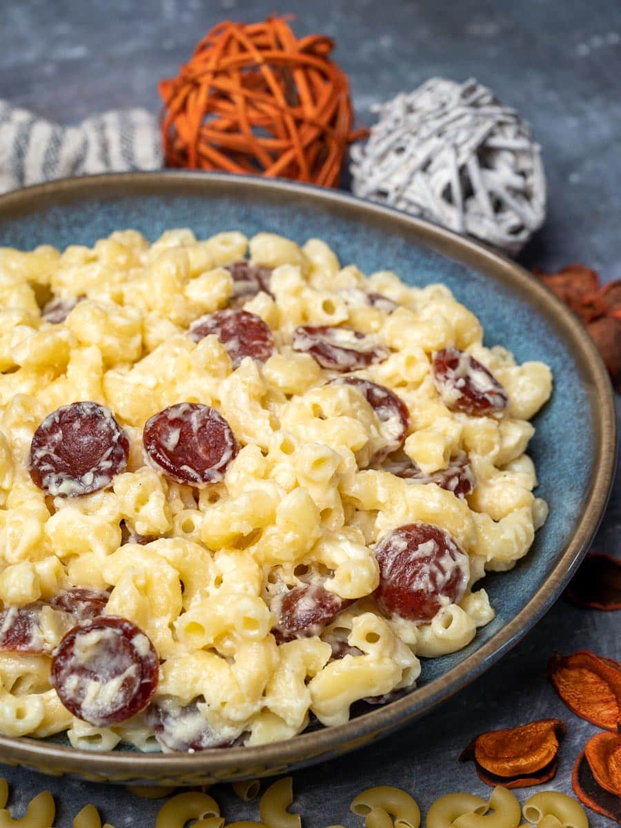pasta with sausage and cheddar