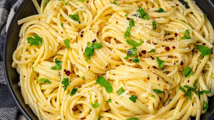 Lemon Butter Garlic Pasta Sauce (Pasta al Limone) – Skinny Spatula
