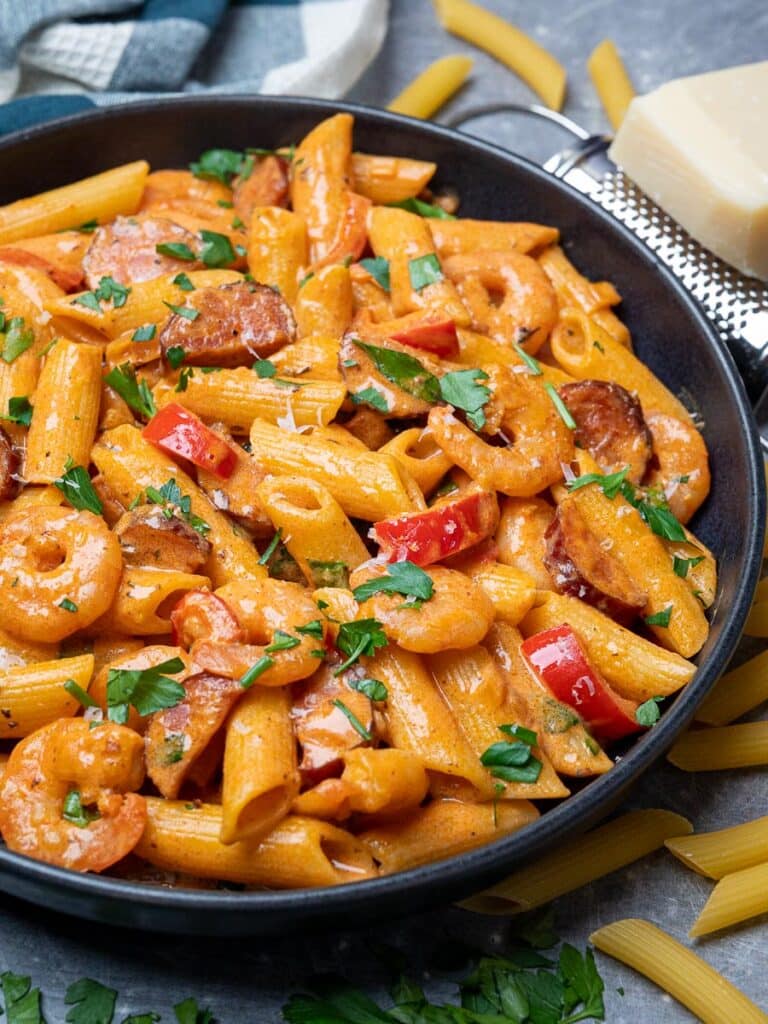 Cajun Shrimp and Sausage Pasta – Skinny Spatula