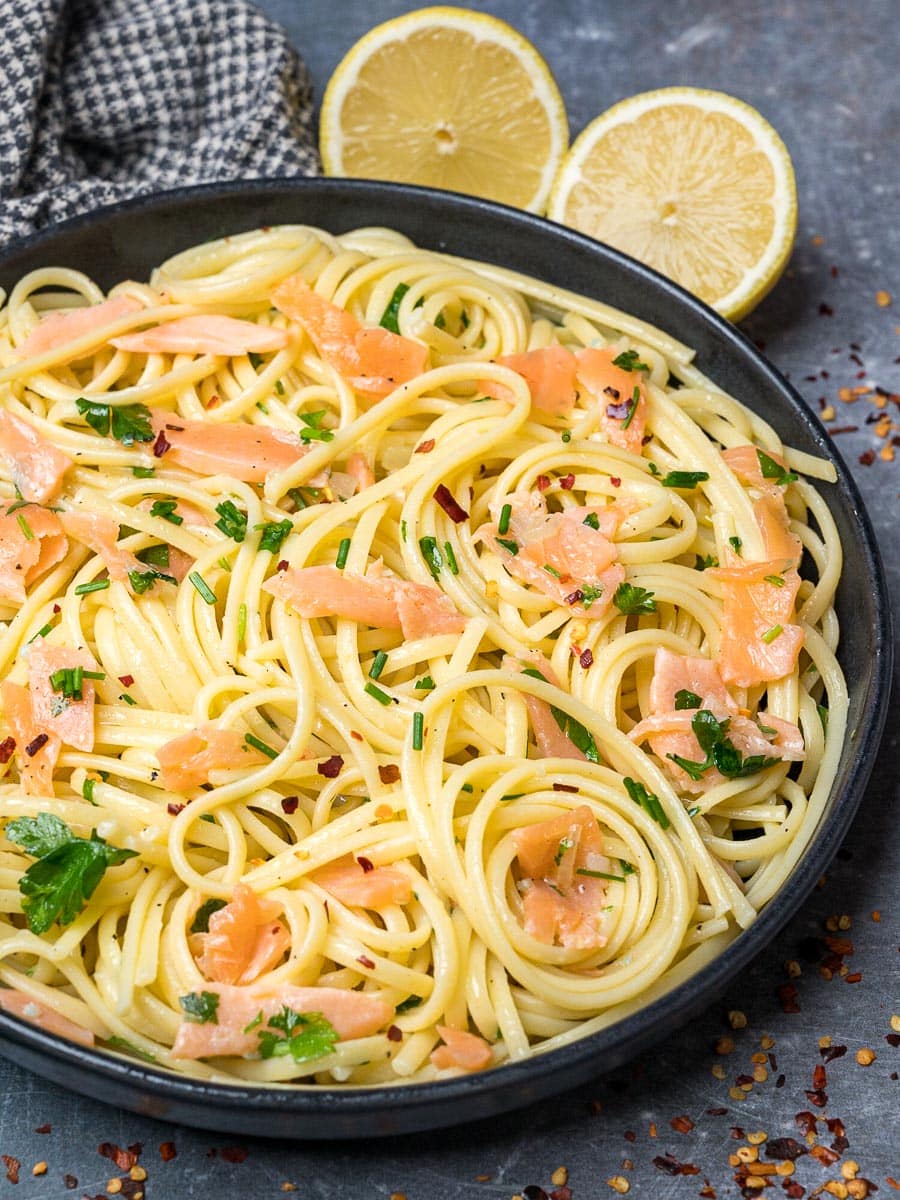 lemon butter salmon pasta with chives
