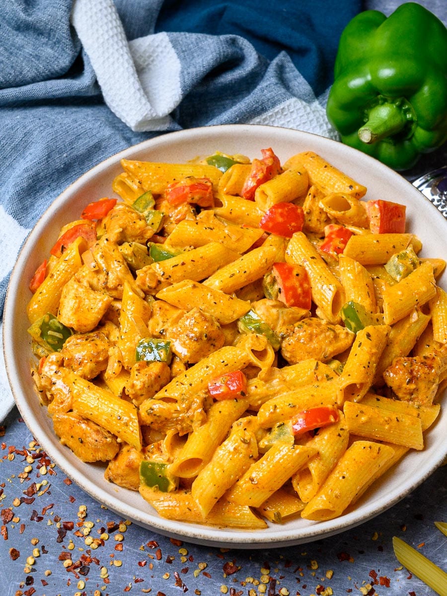 cajun chicken alfredo with peppers