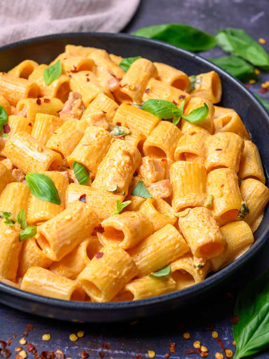 creamy gochujang pasta with basil