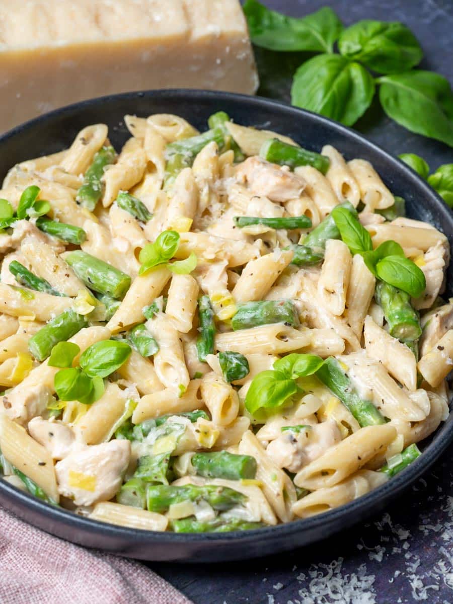 Chicken Asparagus Pasta with parmesan