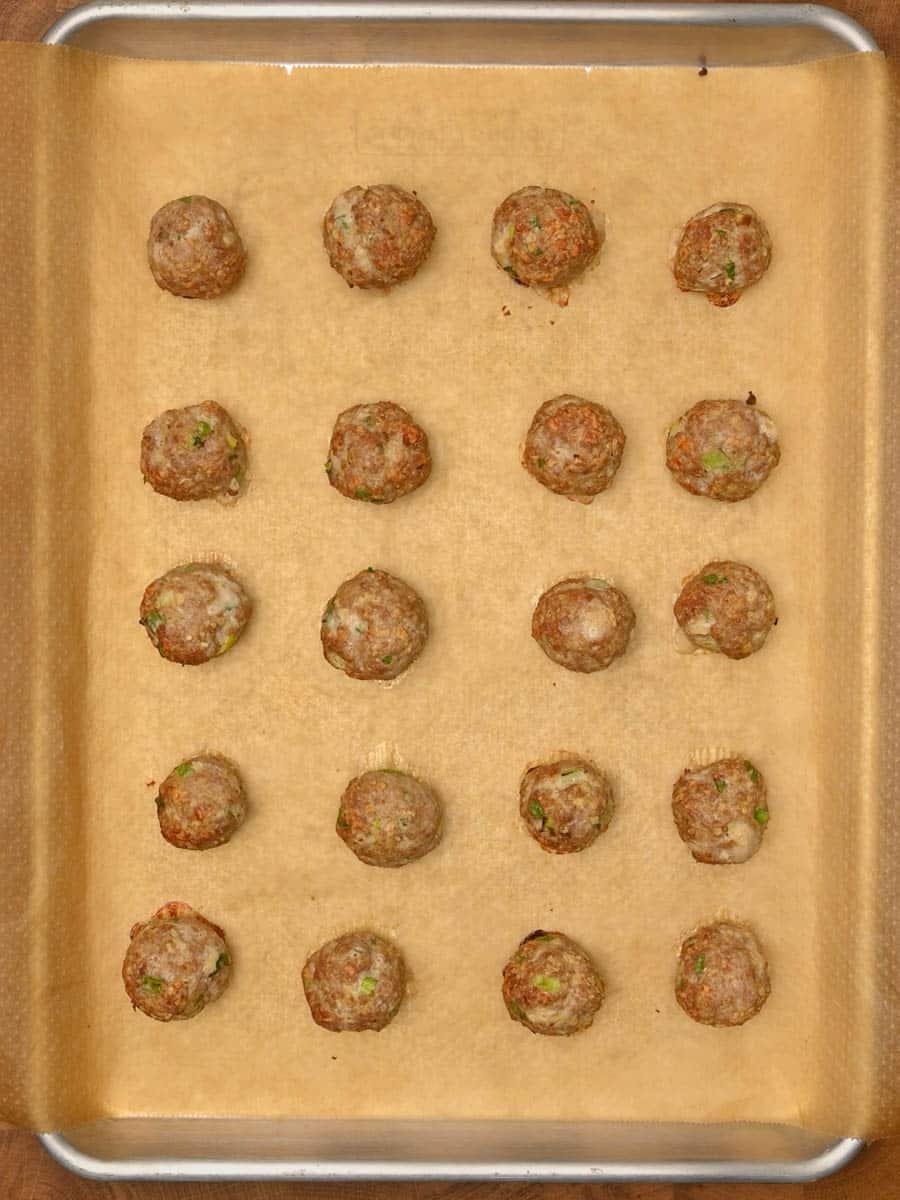 Turkey Meatballs in Curry Sauce making instructions