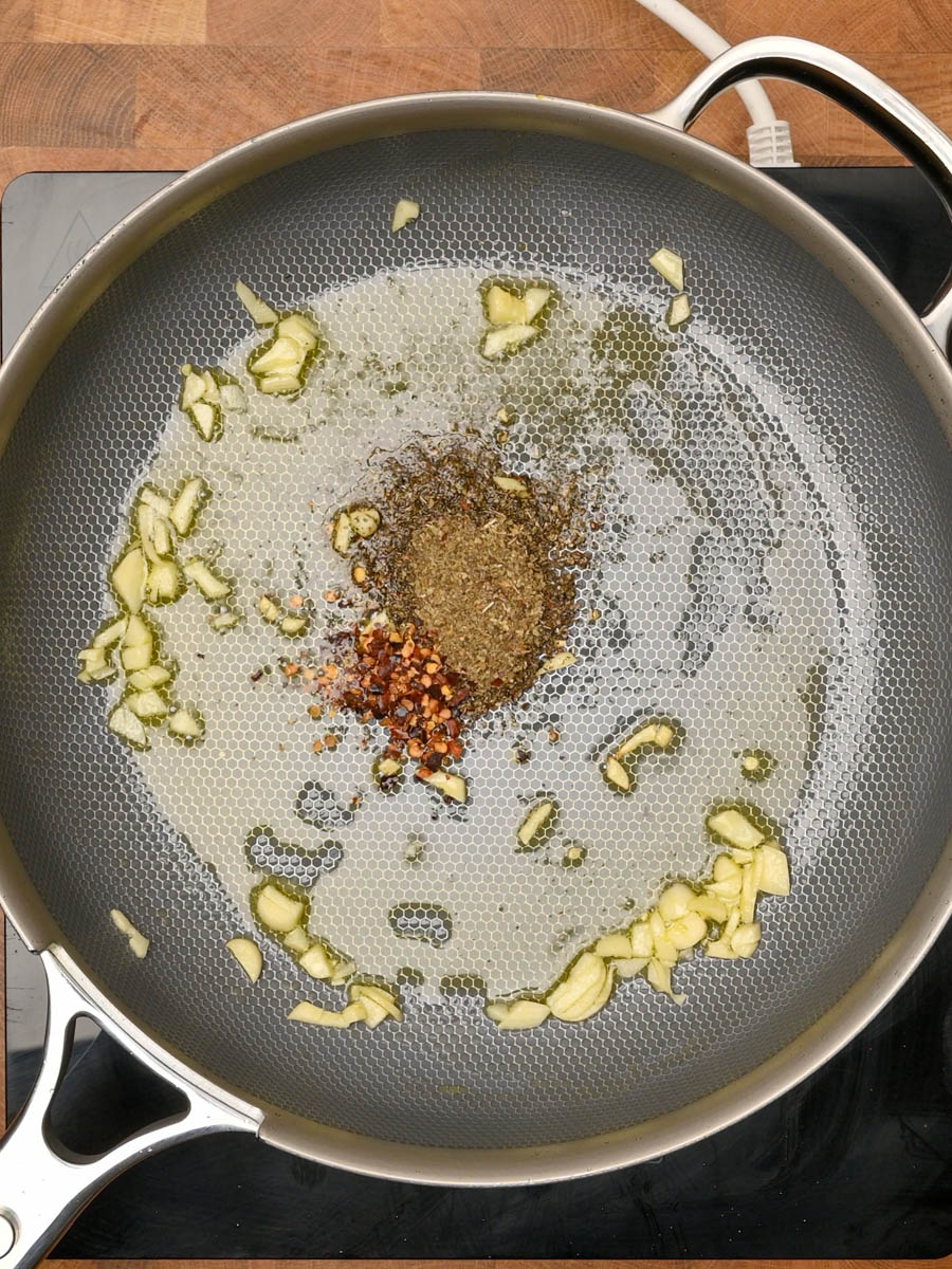 creamy tomato orzo cooking steps