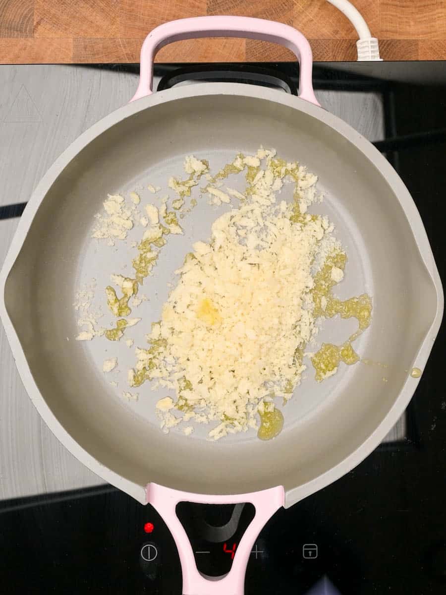 spicy tuna pasta cooking steps