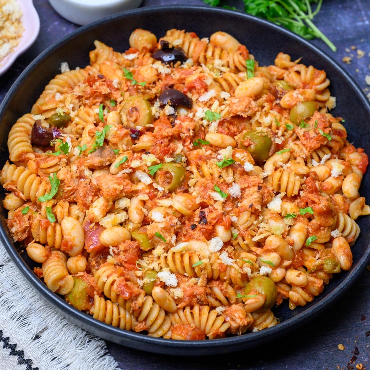 High Protein Spicy Tuna Pasta