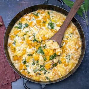pasta bake with spinach and cheese