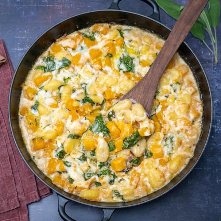 pasta bake with spinach and cheese