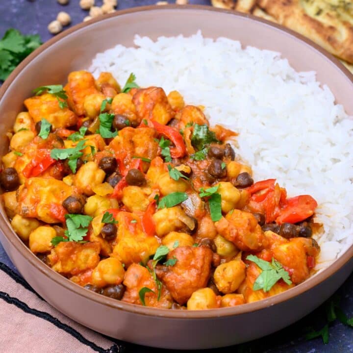 bowl of chickpeas with rice